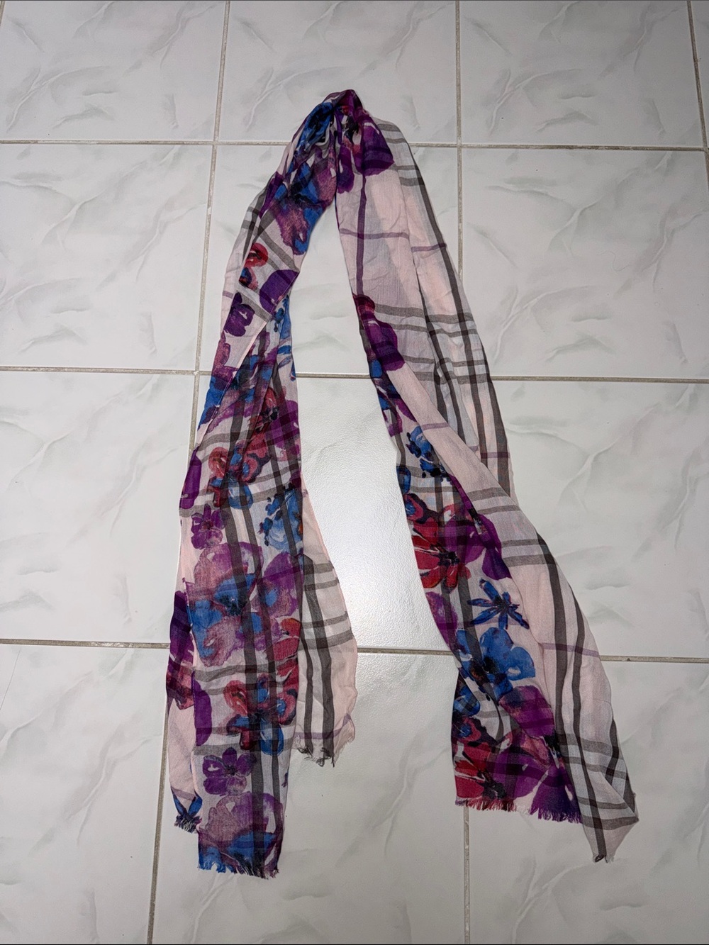 V. FRAAS Floral Plaid Lightweight Scarf in Purple and Blue